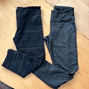 2 Pair of Leggings - size Medium